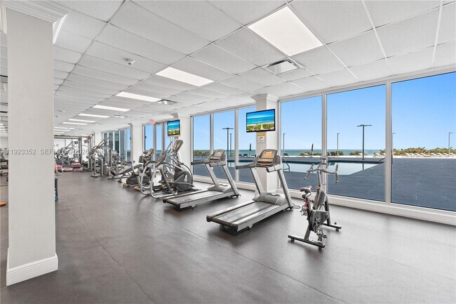 Building Photo - 7135 Collins Ave