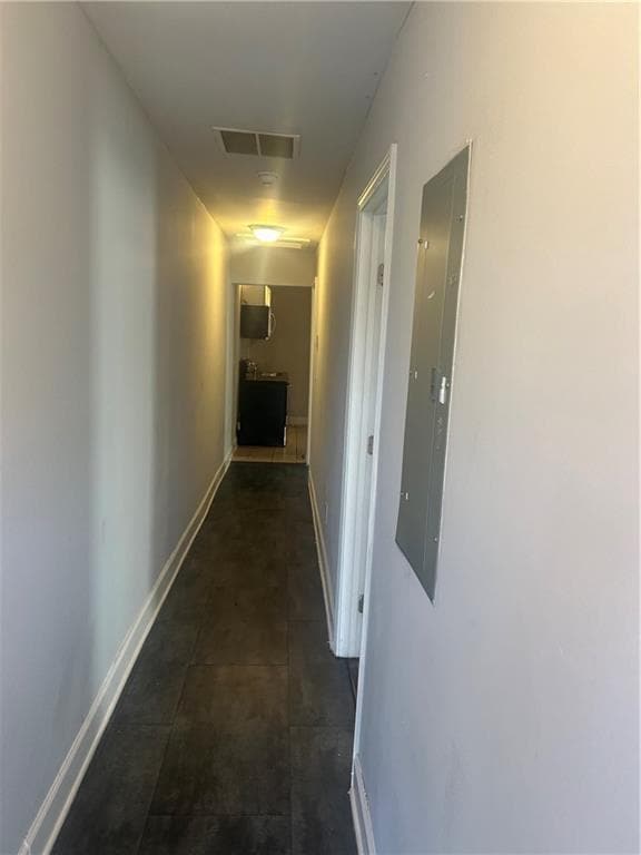 Building Photo - 1180 Sims St SW