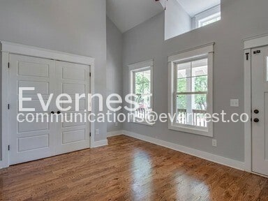 Building Photo - 3-Bed / 3-Bath Home with Modern Amenities/ Available Soon!
