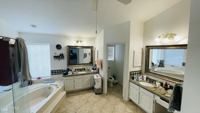 Building Photo - 1729 E Brookwood Ct