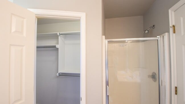 Building Photo - 21925 Homesteaders Rd