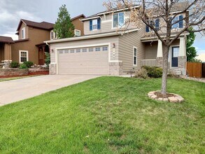 Building Photo - Beautiful Stetson Hills 3 Bedroom
