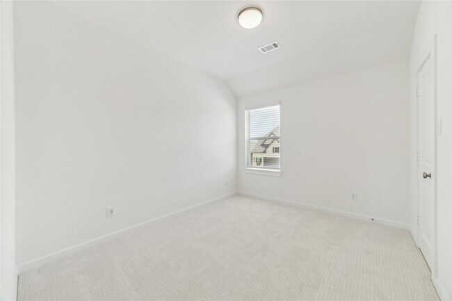 Building Photo - 21203 Electric Lgt Trl