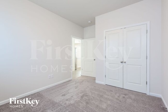 Building Photo - 715 Ridgemoor Trl