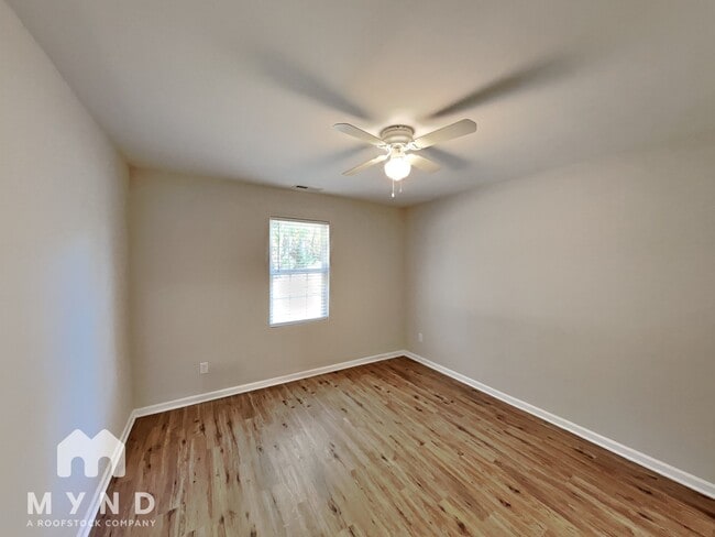 Building Photo - 3274 Anderson Mountain Rd
