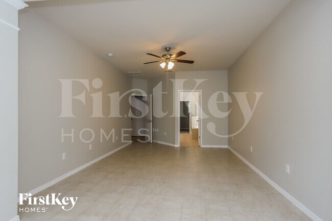 Building Photo - 10909 Wildcat Dr