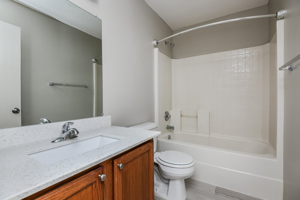Building Photo - 1625 Creekridge Ct
