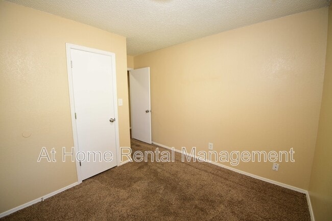 Building Photo - 17603 Santa Fe St