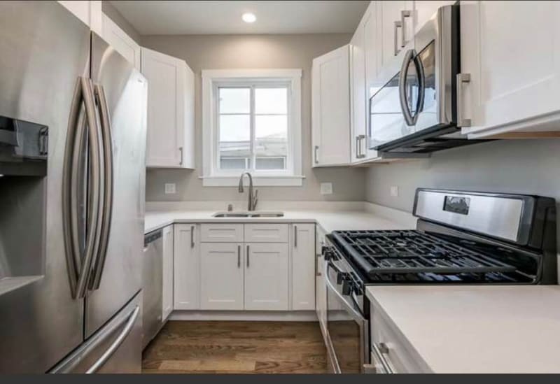 Building Photo - 522 N Humphrey Ave