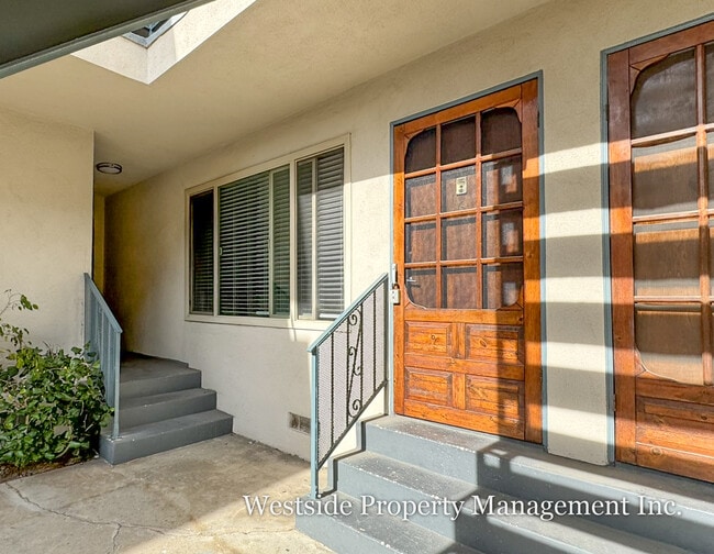 Building Photo - 45 Rose Ave