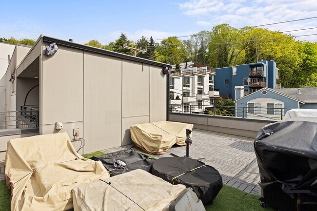 Building Photo - Stunning West Queen Anne Retreat with Iconic Puget Sound Views