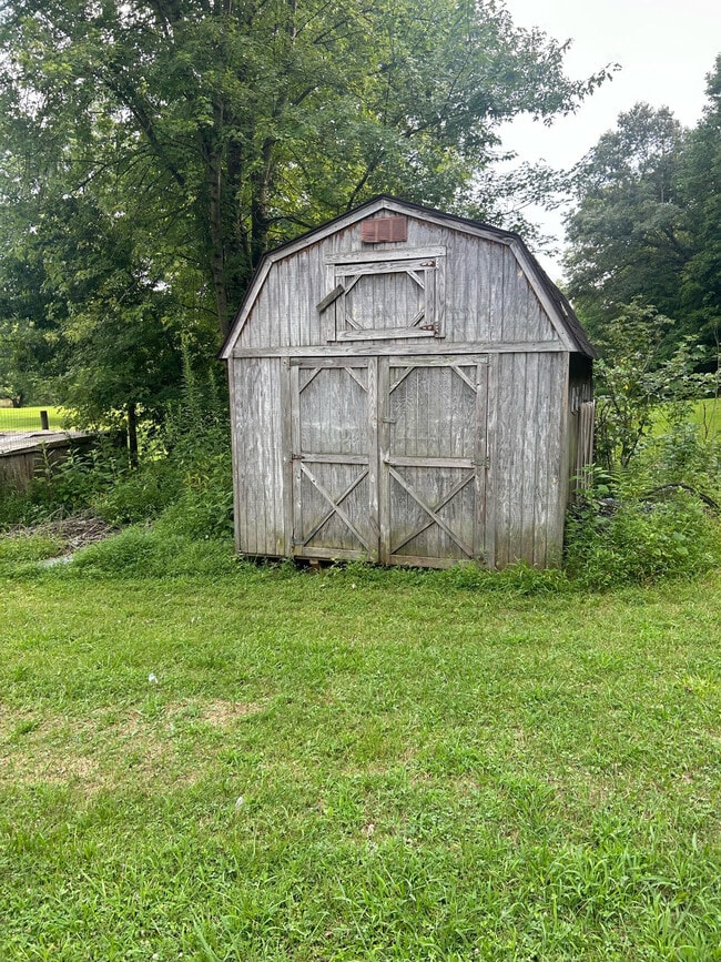 Building Photo - 3816 Blooming Grove Rd