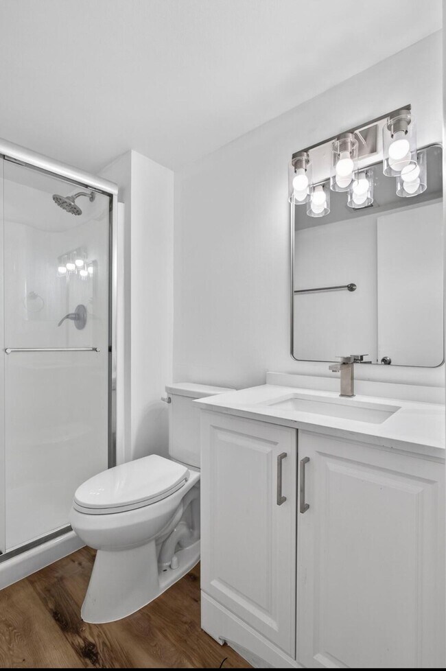 Building Photo - 6258 Chasewood Dr