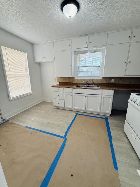 Building Photo - 2419 35th St