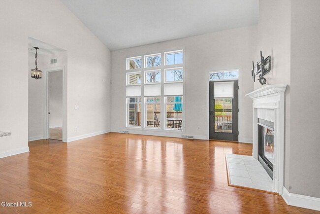 Building Photo - 24C Idared Ln