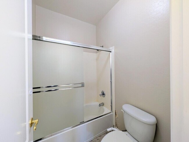 Building Photo - 27321 N Gidiyup Trail