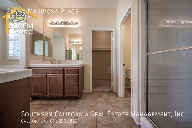 Building Photo - 24005 Mariposa Pl