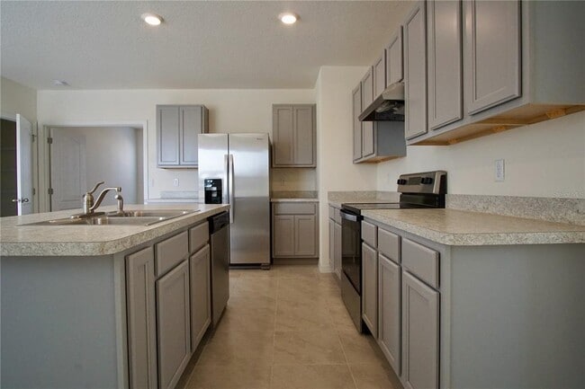 Building Photo - 1703 Post Oak Dr
