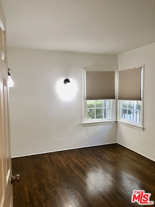 Building Photo - 9052 Elevado Ave