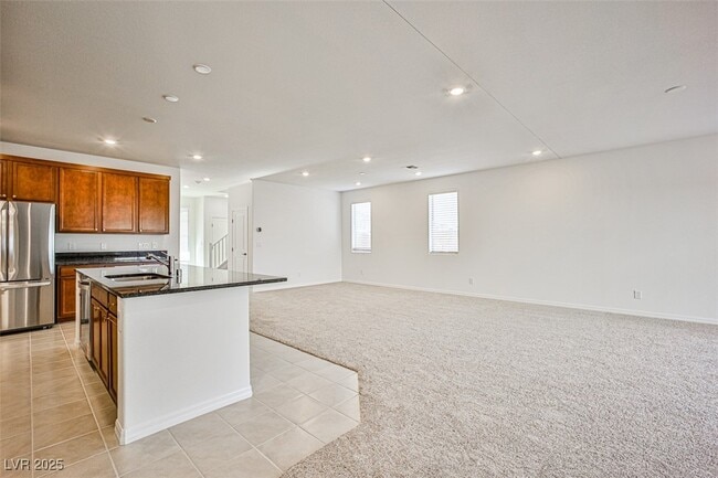 Building Photo - 7412 Legacy Pt St