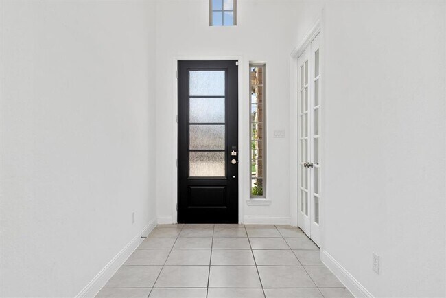 Building Photo - 28215 Whitmore Bend Dr