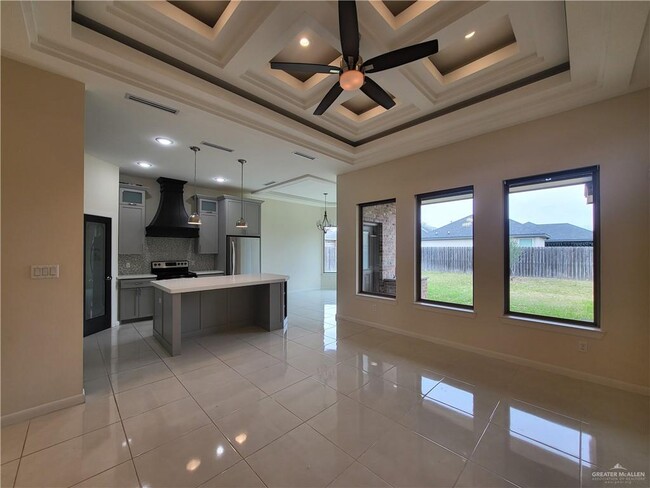 Building Photo - 1367 Garden Dr