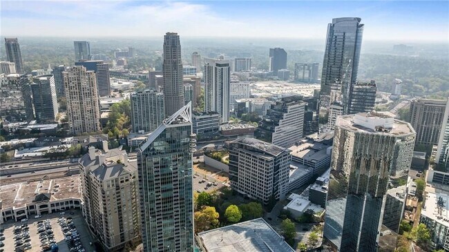 Building Photo - 3338 Peachtree Rd