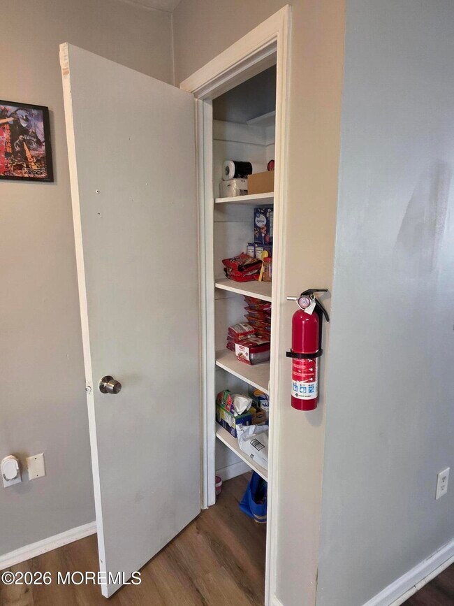 Building Photo - 421 Ibis Ct