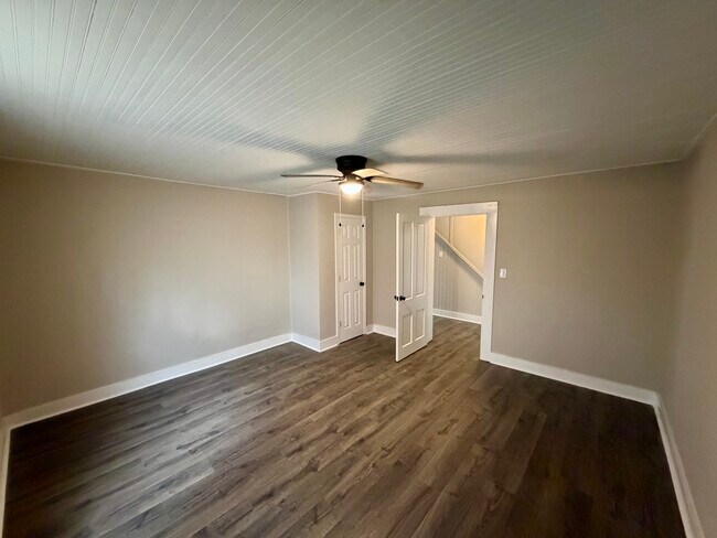 Building Photo - 807 2nd Ave N