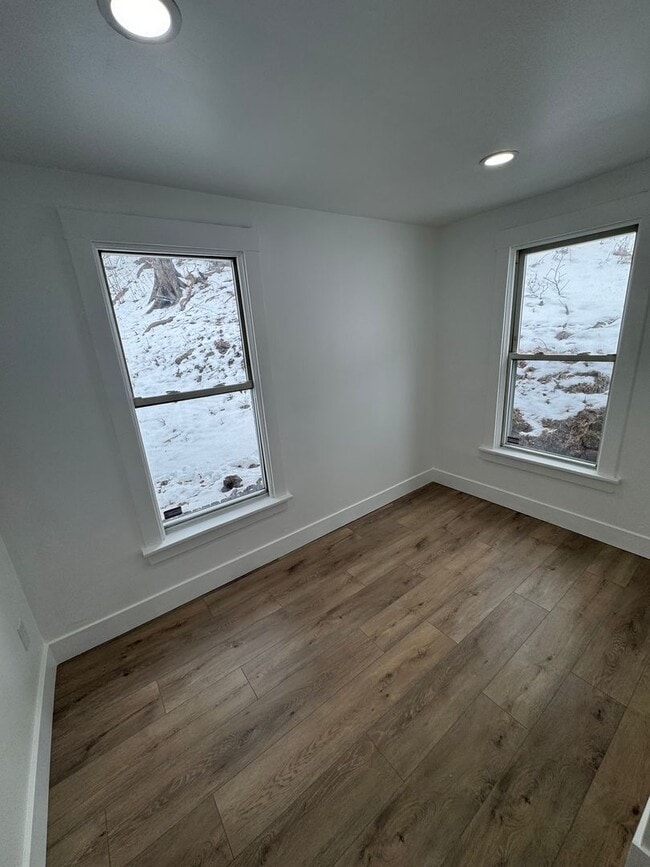 Building Photo - 1148 East St