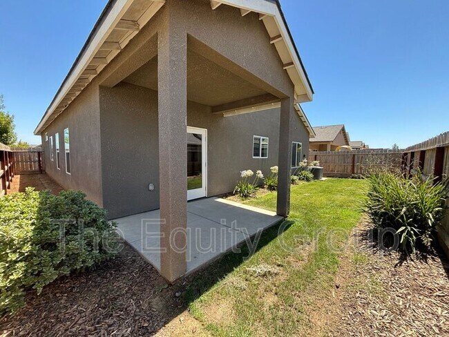 Building Photo - 30769 Ashland Rd