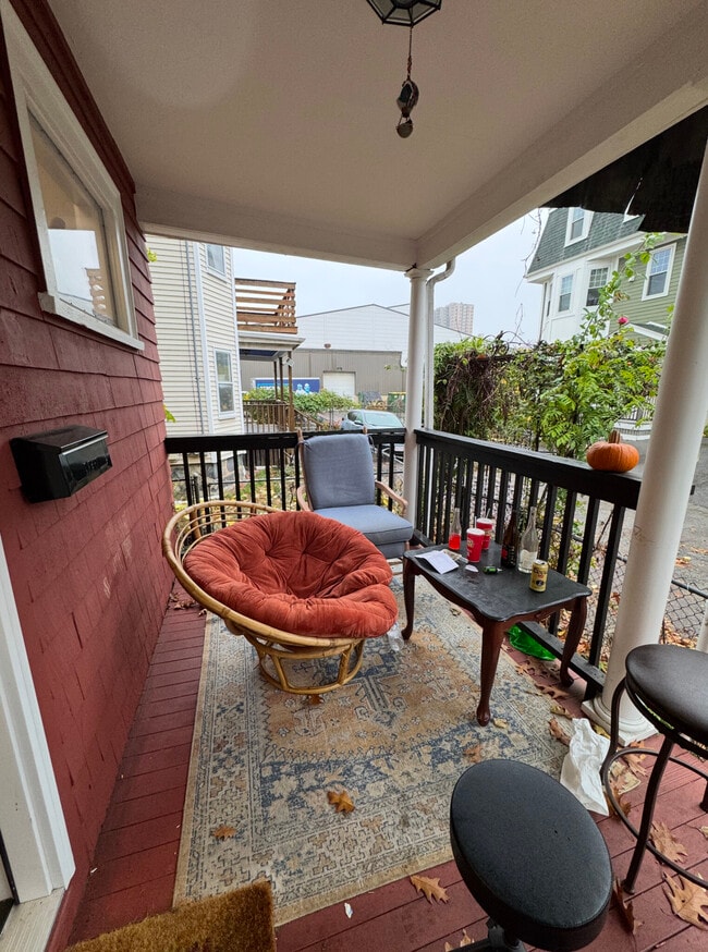 Primary Photo - 18 Sawyer Terrace