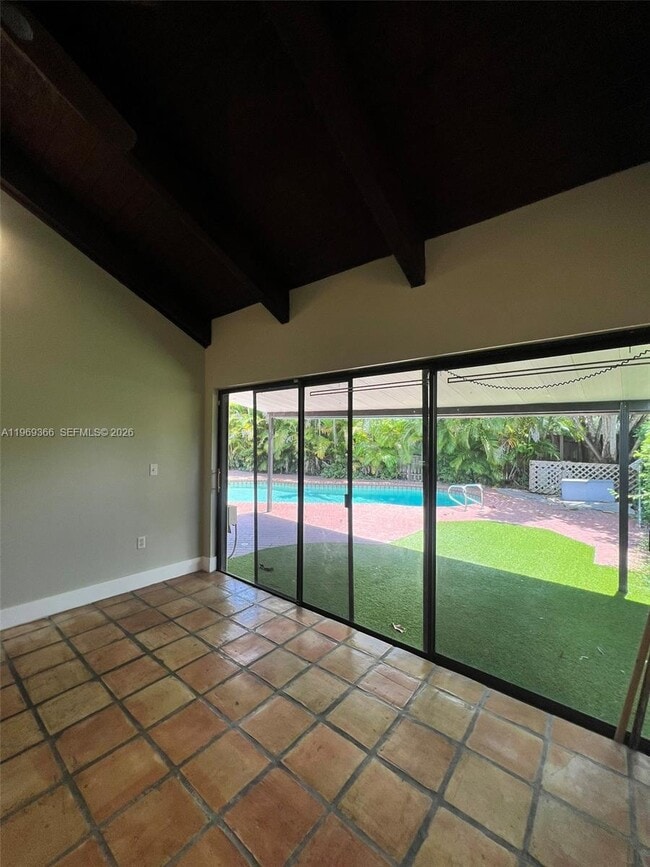 Building Photo - 7512 SW 95th Pl