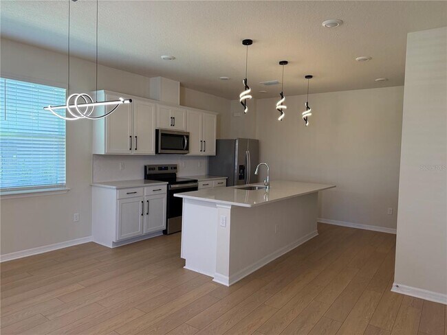 Building Photo - 6346 Tabebuia Pkwy