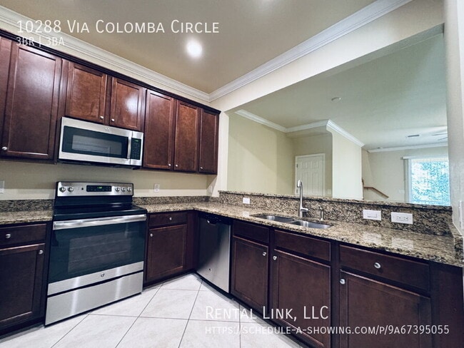 Building Photo - 10288 Via Colomba Circle
