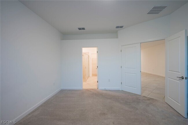 Building Photo - 9083 Leatherwood Loop