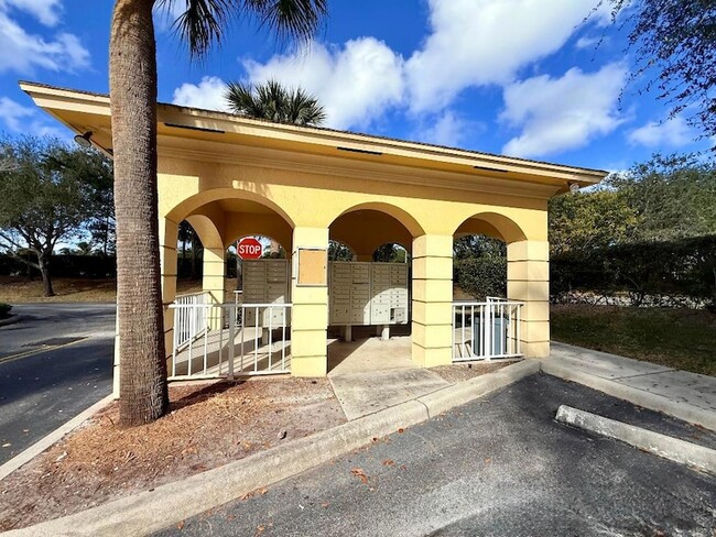 Building Photo - 888 Quartz Terrace