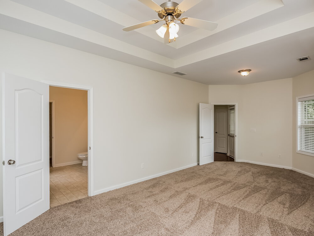 Building Photo - 92 Majestic Dr