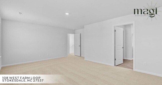 Building Photo - 108 W Farm Lp