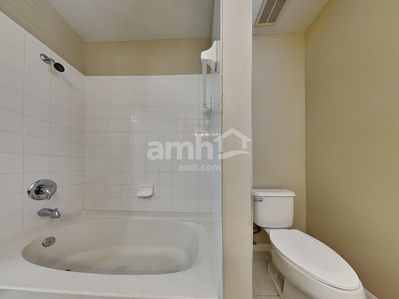 Building Photo - 2710 Pankaw Ln