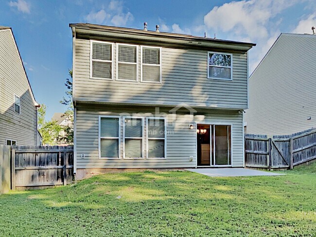 Building Photo - 2972 Briaroak Dr