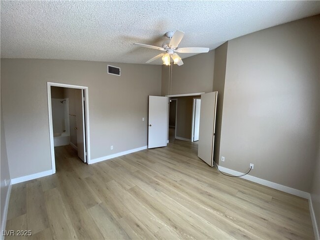 Building Photo - 376 Legacy Dr