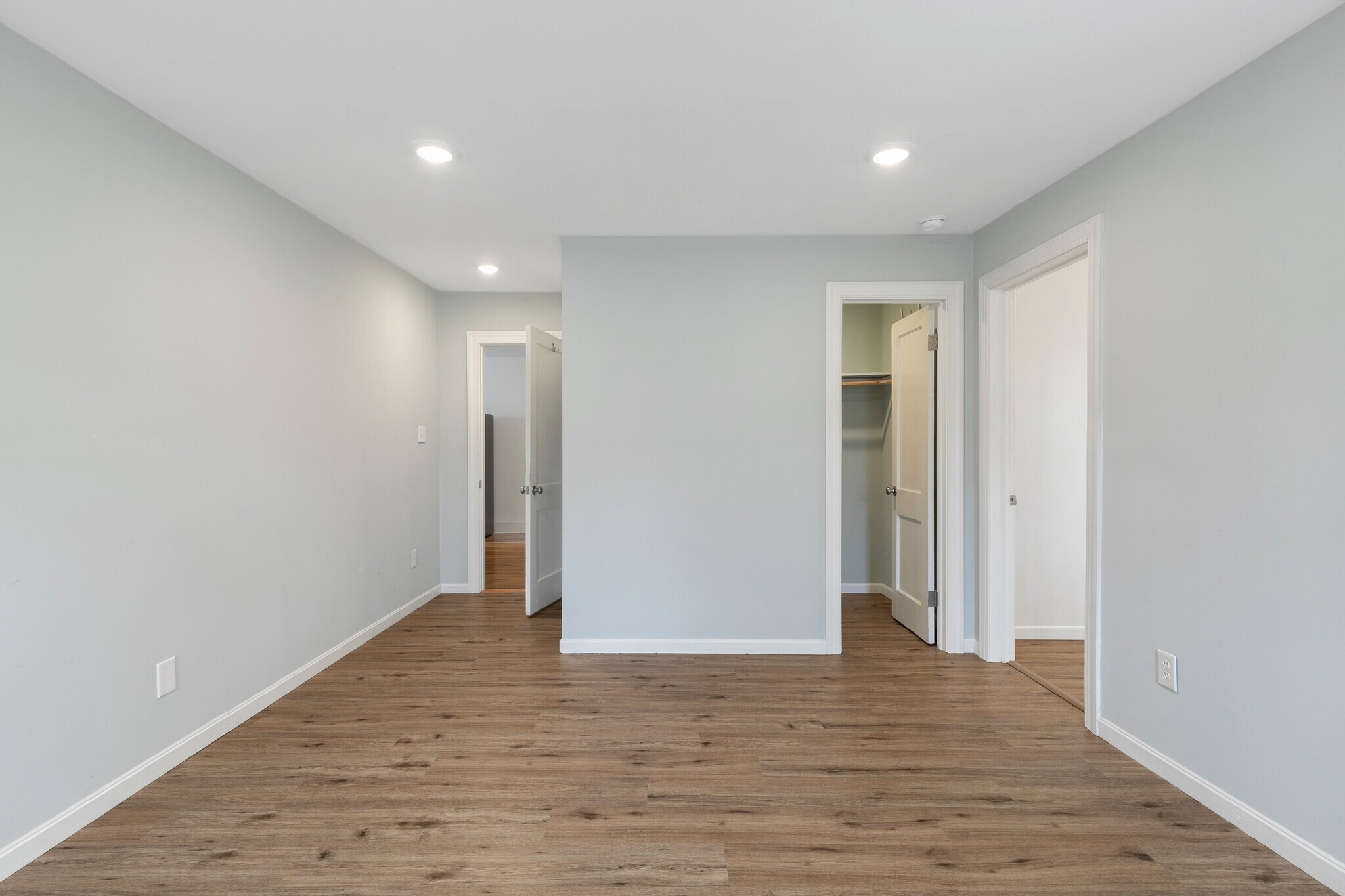 Building Photo - 5309 Gillespie Ave