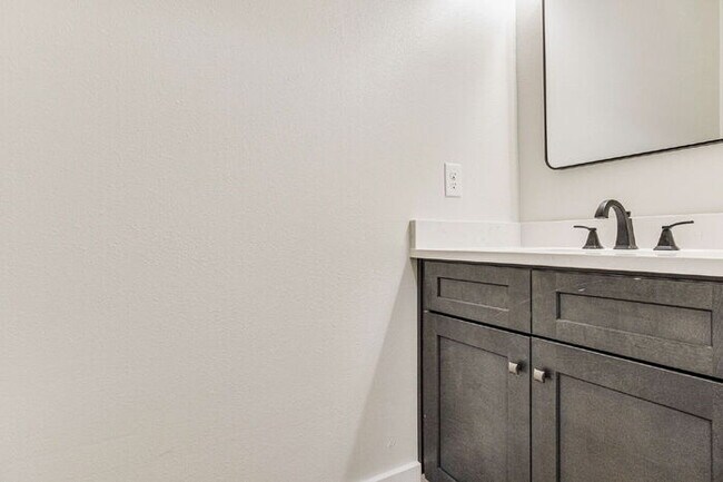 Building Photo - This luxurious new custom home in the sought-after Shadow Grove subdivision is a masterpiece of m...