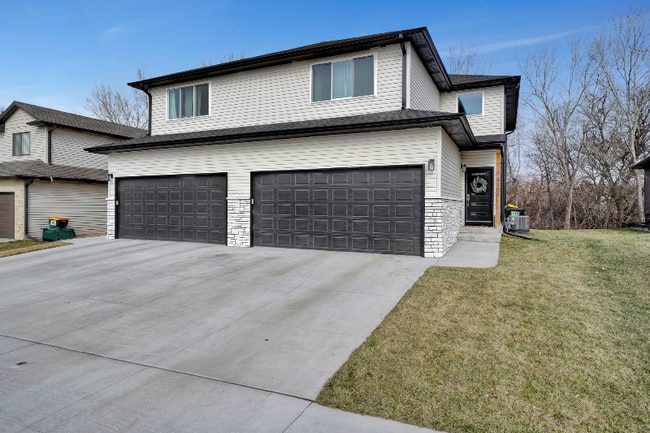Building Photo - 6204 Franciscan Dr