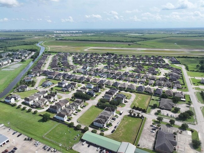 Building Photo - 10340 Dominion Ranch Dr