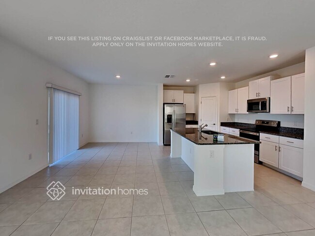 Building Photo - 113 Rose Bud Ln