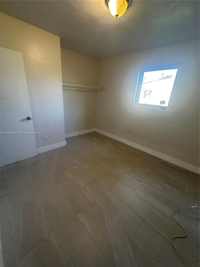 Building Photo - 26445 SW 139th Ave