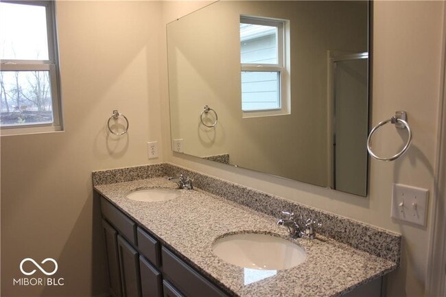 Building Photo - 14270 Bay Willow Dr