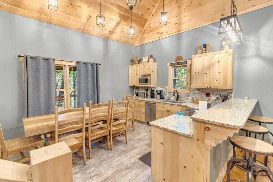 Building Photo - 2485 Waldens Creek Rd